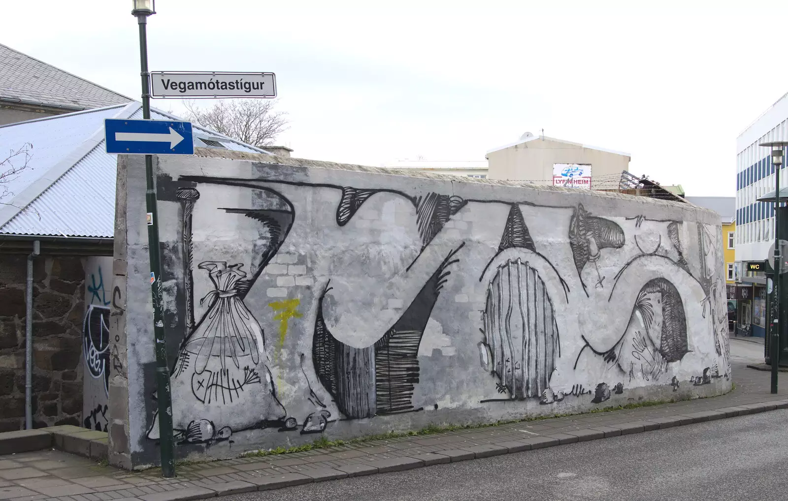 More street art/graffiti, from Hallgrímskirkja Cathedral and Whale Watching, Reykjavik - 21st April 2017