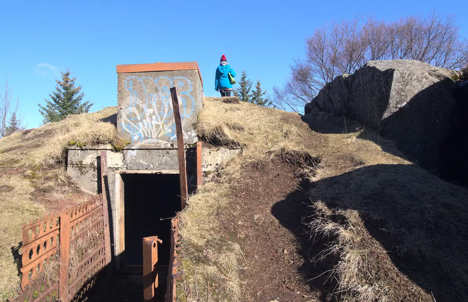 Isobel on top of a hill, from Stríðsminjar War Relics, Perlan and Street Art, Reykjavik, Iceland - 23rd April 2017