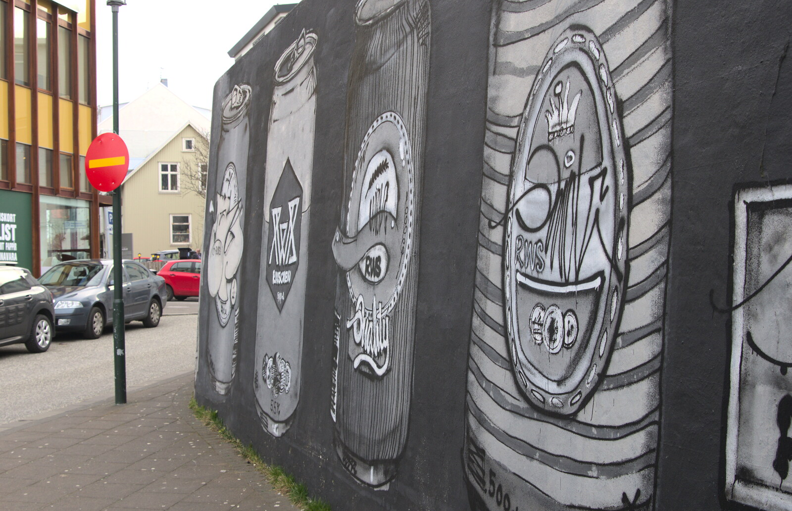 More street art from Stríðsminjar War Relics, Perlan and Street Art, Reykjavik, Iceland - 23rd April 2017