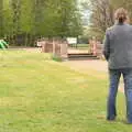 Fred and Isobel launch a kite, Campfires, Oaksmere Building and a BSCC Bike Ride, Brome, Suffolk - 4th May 2017