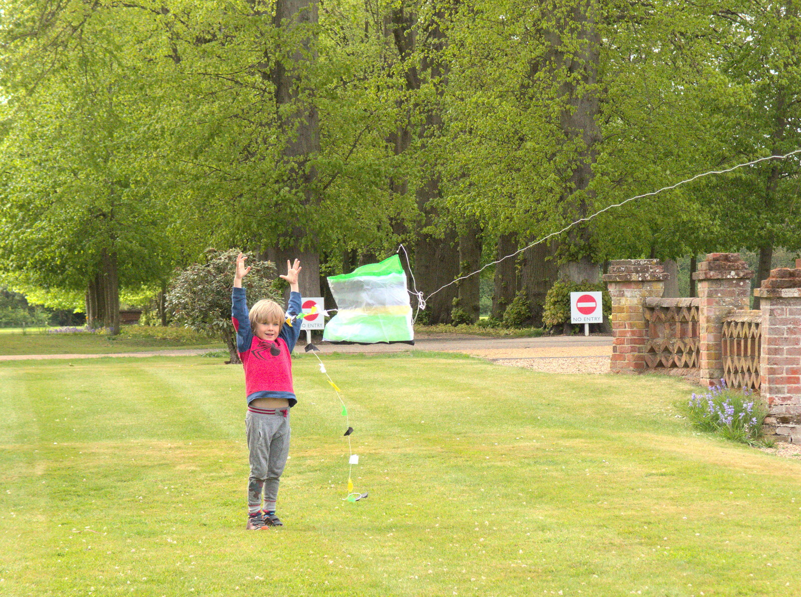 Harry flings a kite in the air from Campfires, Oaksmere Building and a BSCC Bike Ride, Brome, Suffolk - 4th May 2017