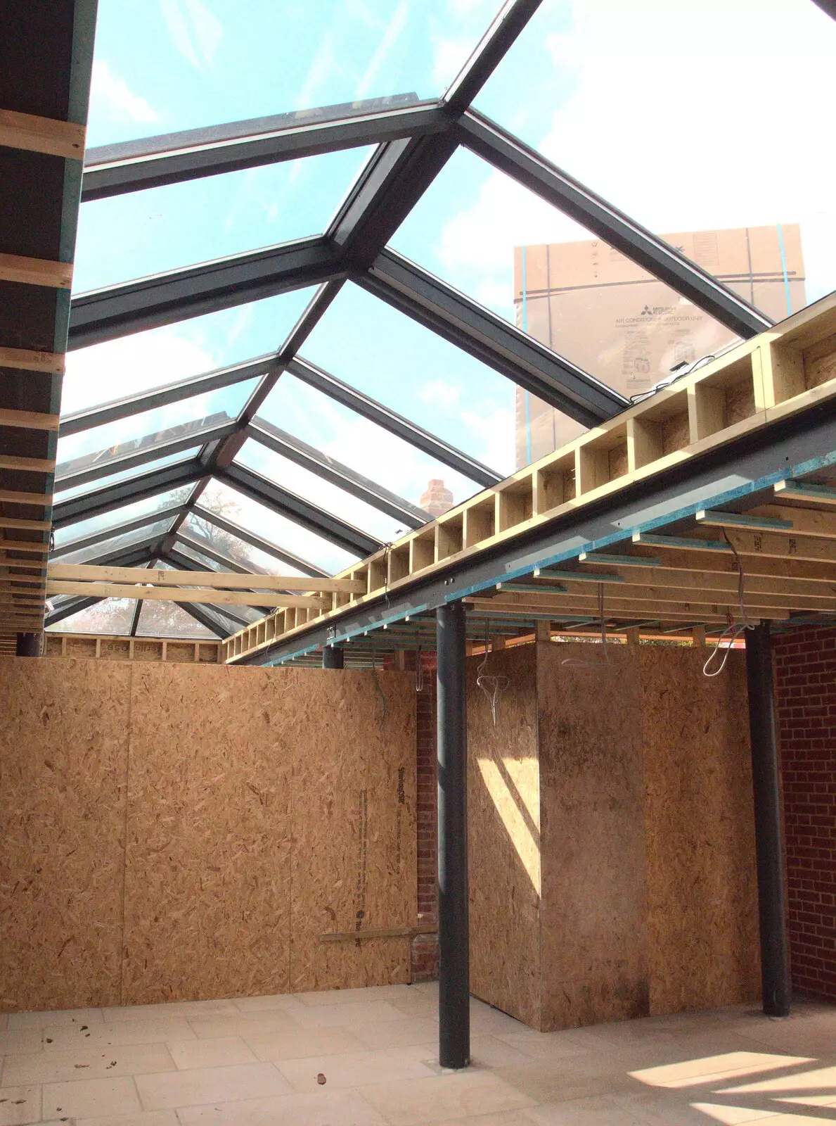 Reception's glass roof, from Campfires, Oaksmere Building and a BSCC Bike Ride, Brome, Suffolk - 4th May 2017