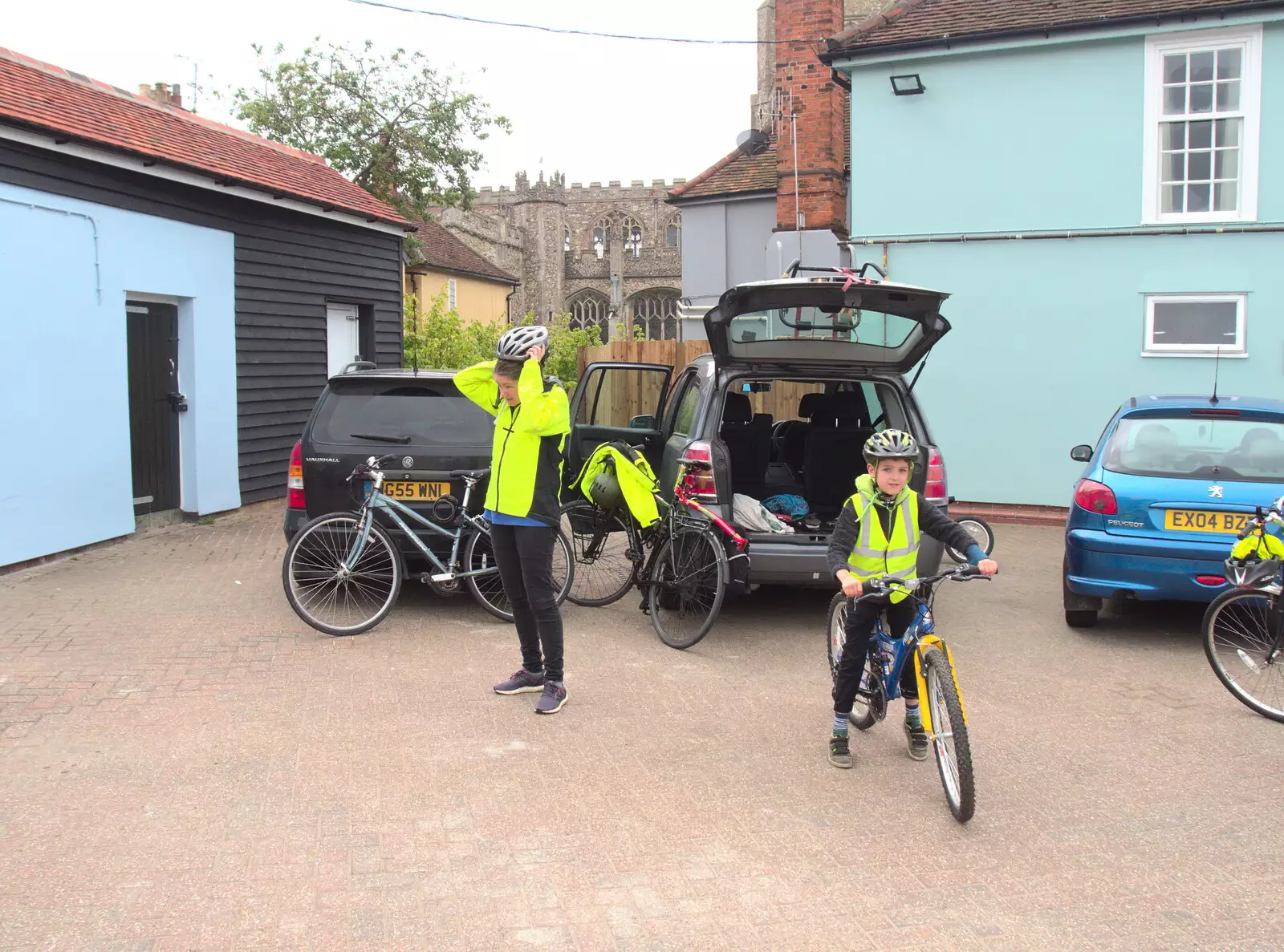 Isobel, and Fred on his bike, from The Last-Ever BSCC Weekend Away Bike Ride, Thaxted, Essex - 6th May 2017