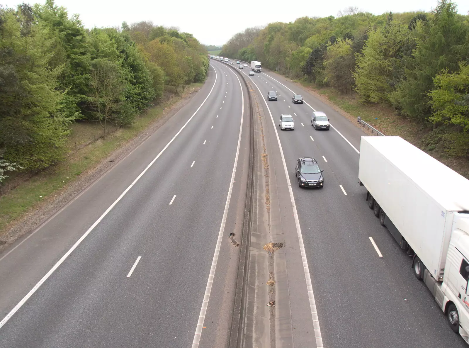 We pause over the M11 motorway, from The Last-Ever BSCC Weekend Away Bike Ride, Thaxted, Essex - 6th May 2017