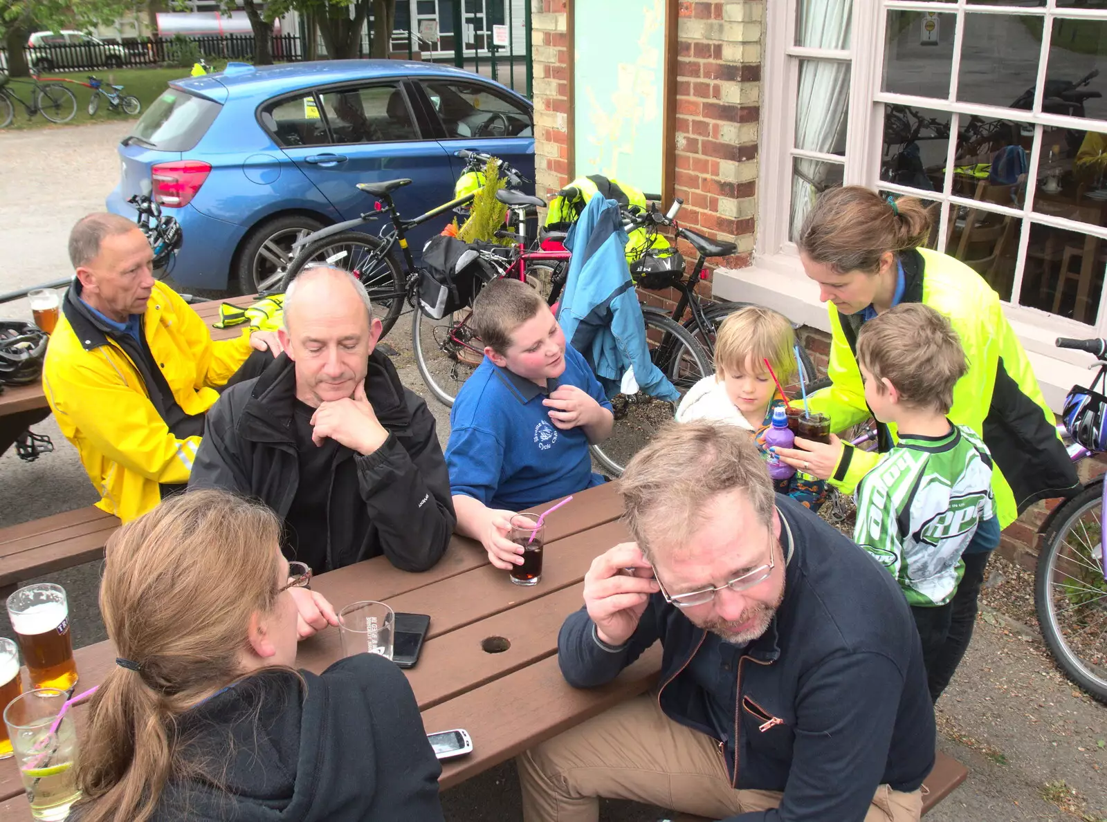 Isobel brings some drinks out, from The Last-Ever BSCC Weekend Away Bike Ride, Thaxted, Essex - 6th May 2017