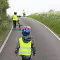 Isobel waits at the top of a hill, The Last-Ever BSCC Weekend Away Bike Ride, Thaxted, Essex - 6th May 2017