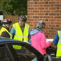 the Saga group heads off, The Last-Ever BSCC Weekend Away Bike Ride, Thaxted, Essex - 6th May 2017