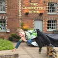 Fred does a thumbs up, The Last-Ever BSCC Weekend Away Bike Ride, Thaxted, Essex - 6th May 2017