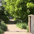 The footpath up to Shelfanger Road, The Diss Organ Festival, Diss, Norfolk - 14th May 2017