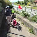 The tandem is wheeled down to the road, A Day at the Grain Brewery Open Day, Alburgh, Suffolk - 20th May 2017