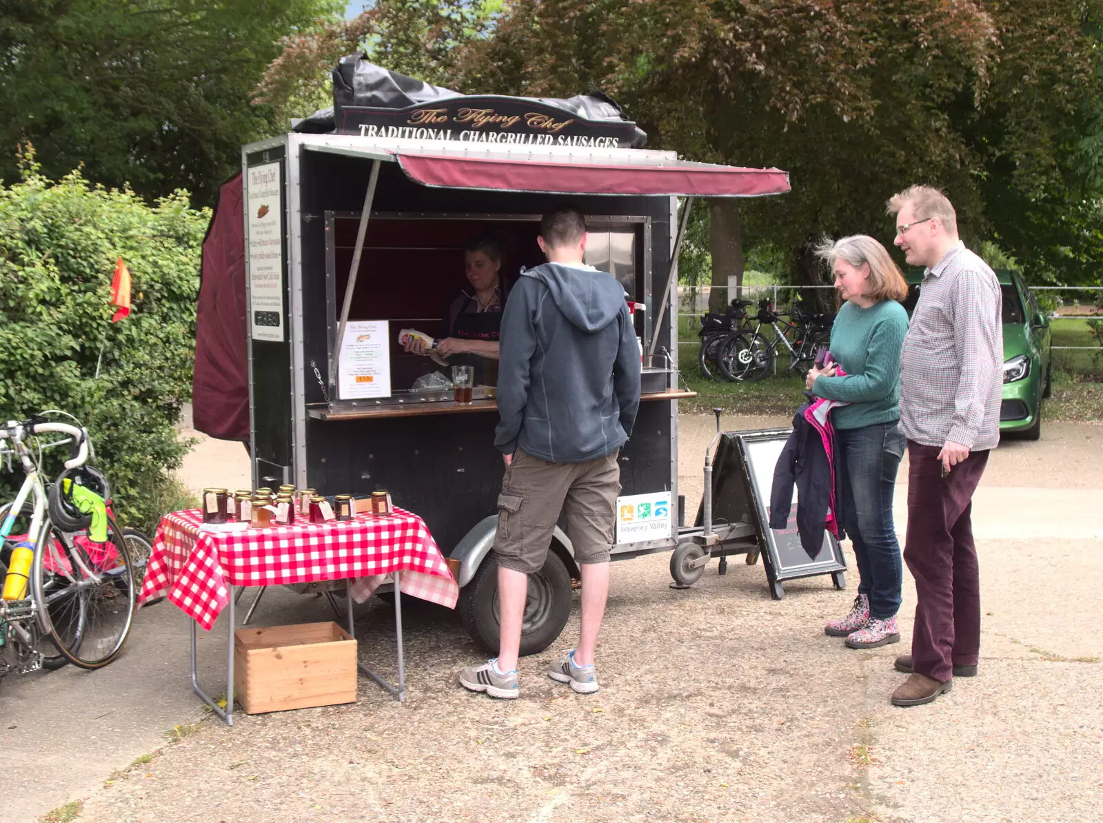 The Boy Phil queues up for a sausage, from A Day at the Grain Brewery Open Day, Alburgh, Suffolk - 20th May 2017