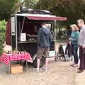 The Boy Phil queues up for a sausage, A Day at the Grain Brewery Open Day, Alburgh, Suffolk - 20th May 2017