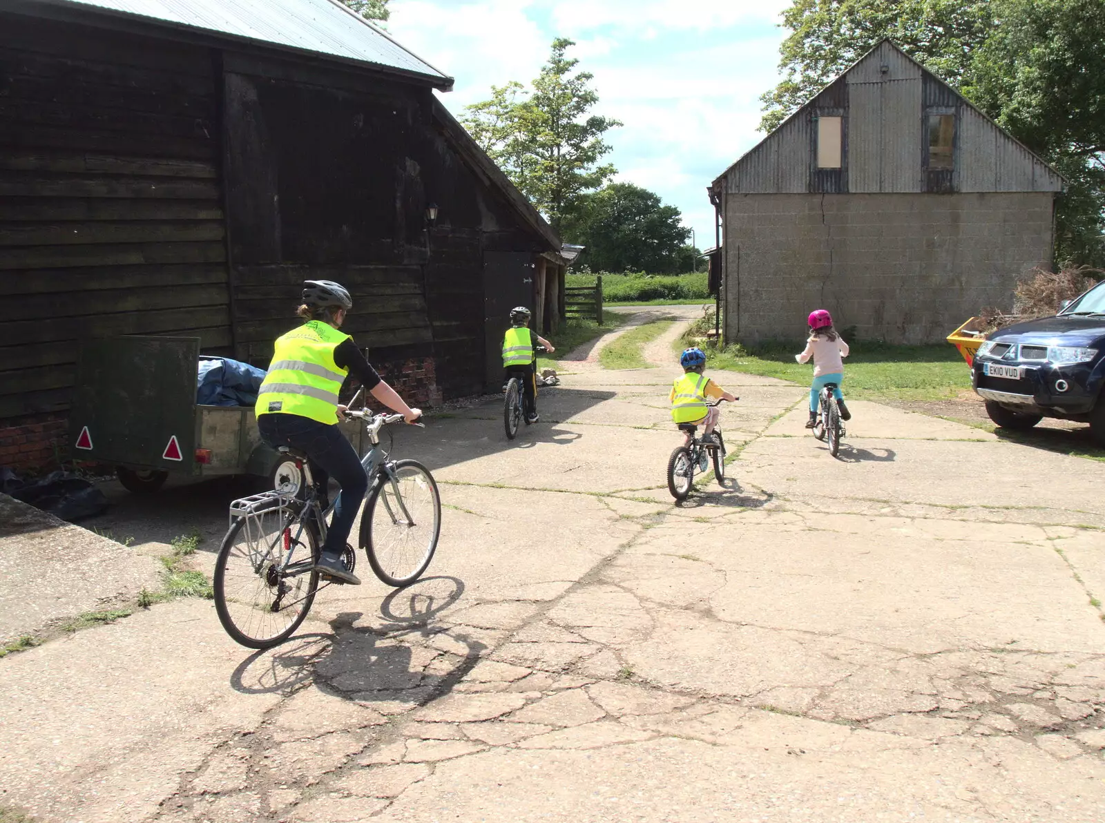 We set off for a mini bike ride, which Harry bails, from Clive and Suzanne's Party, Braisworth, Suffolk - 21st May 2017