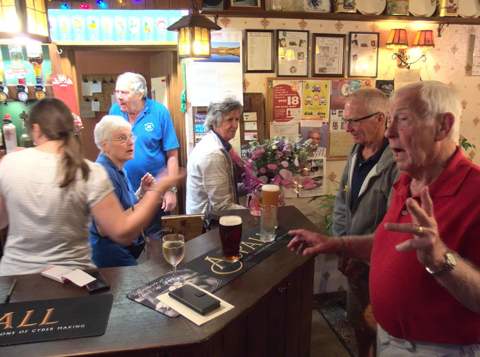 Back at the Swan, from The BSCC Rides to the Six Bells, Gislingham, Suffolk - 1st June 2017