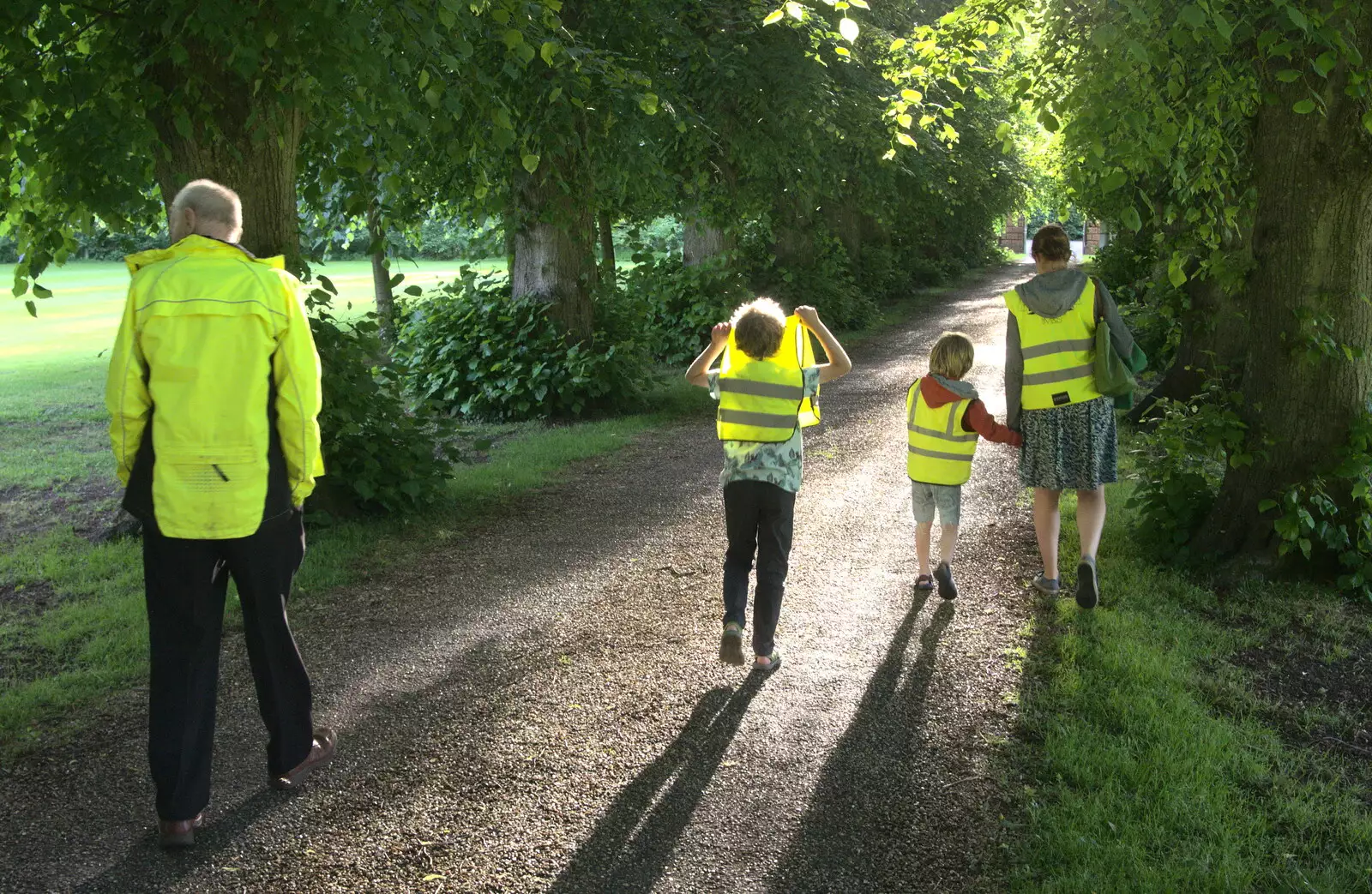 Grandad and the gang wander up to the pub, from A Retirement: The Last Night of The Swan Inn, Brome, Suffolk - 3rd June 2017