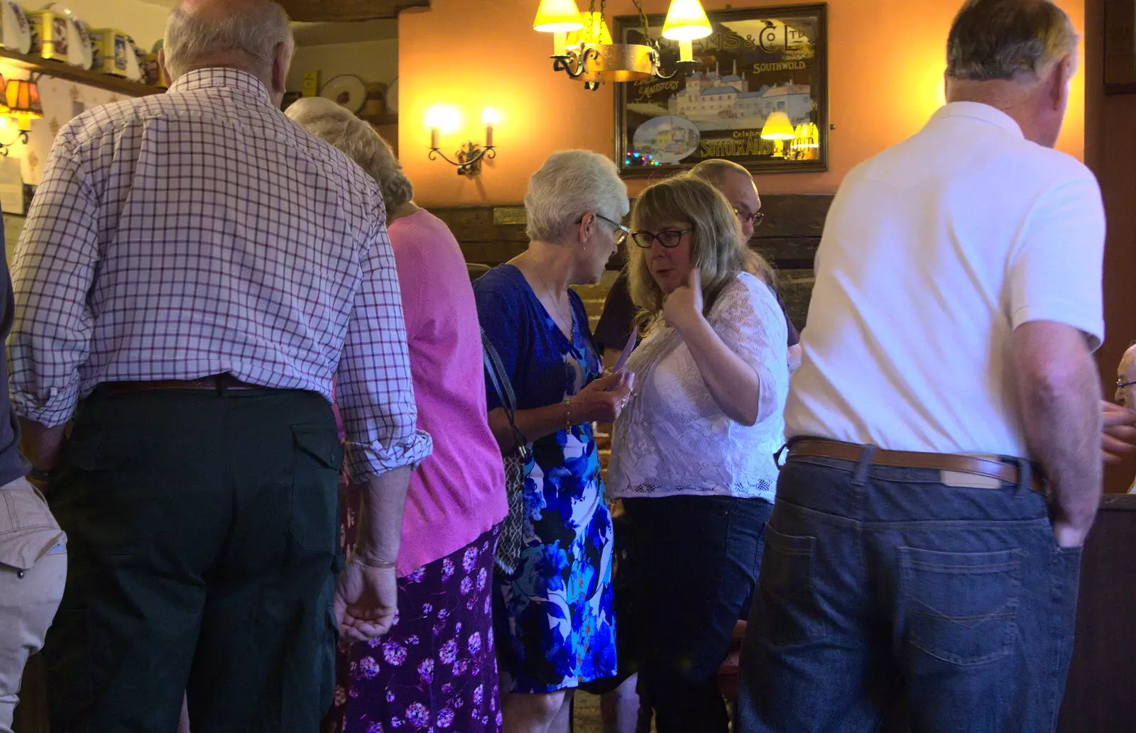 A crowd gathers at the bar, from A Retirement: The Last Night of The Swan Inn, Brome, Suffolk - 3rd June 2017