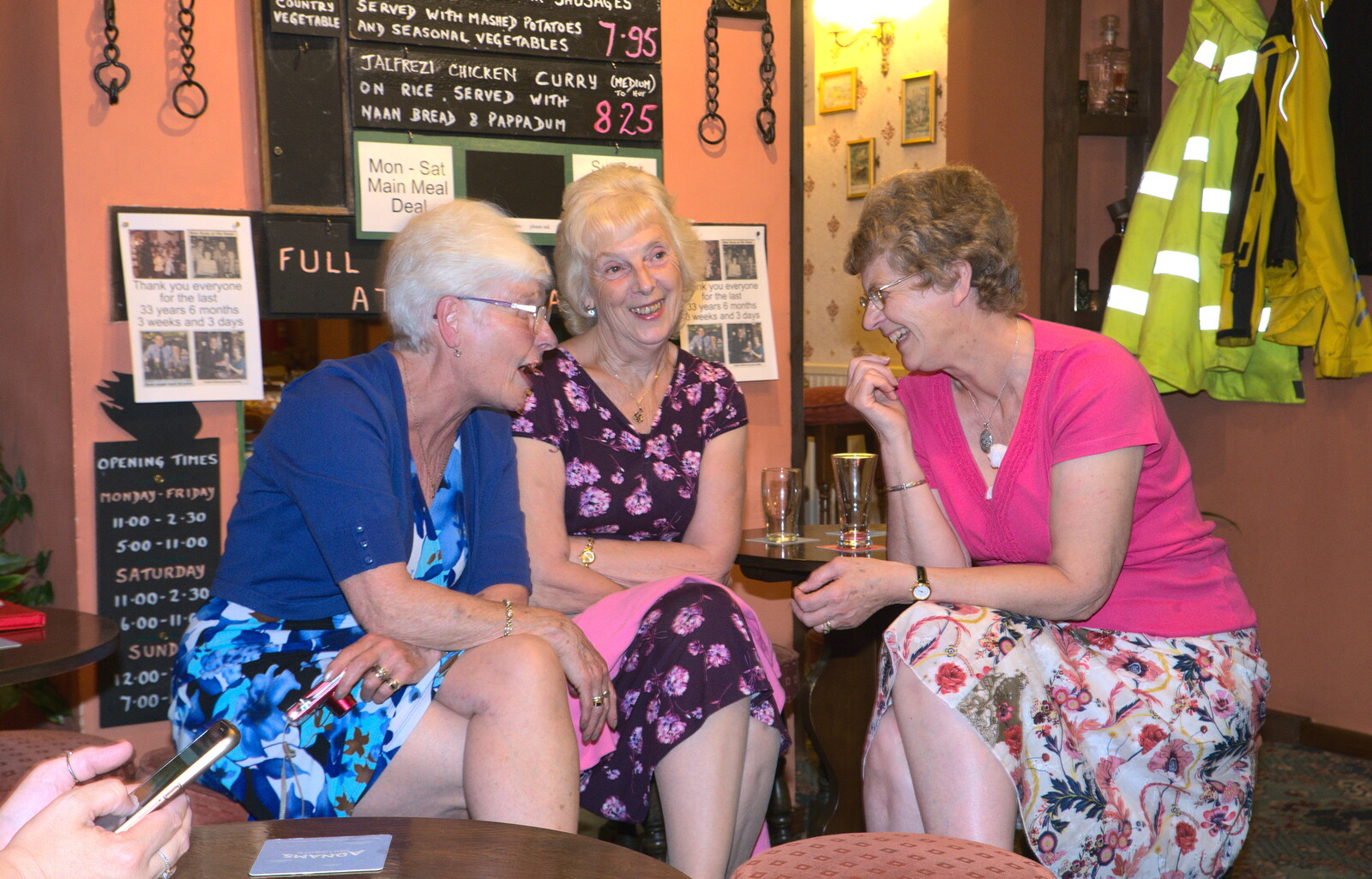 Spammy chats to Janice from A Retirement: The Last Night of The Swan Inn, Brome, Suffolk - 3rd June 2017