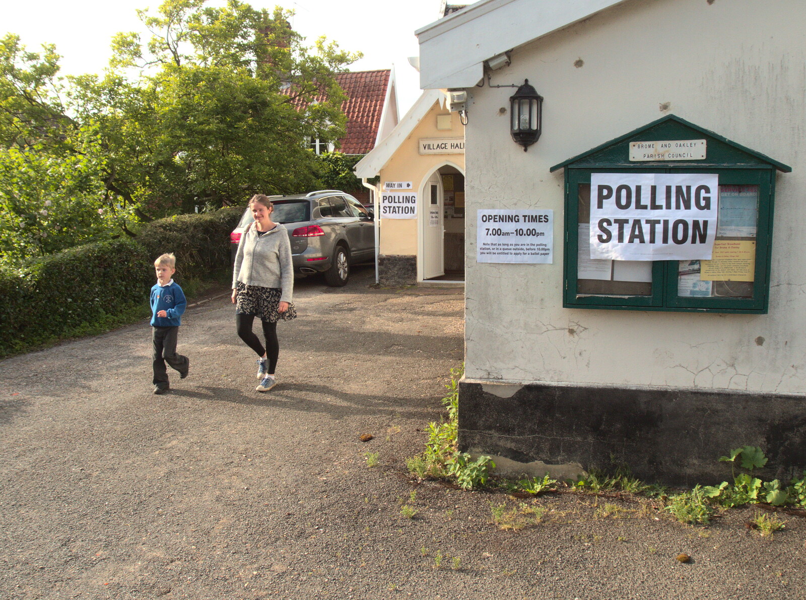 We do the voting thing down at the village hall from The BSCC at the Mellis Railway and The Swan, Brome, Suffolk - 8th June 2017