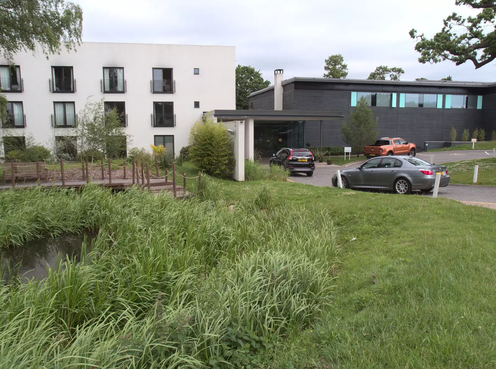 The front of Lifehouse Spa Hotel, from Lifehouse and Thorpe Hall Gardens, Thorpe-le-Soken, Essex - 11th June 2017