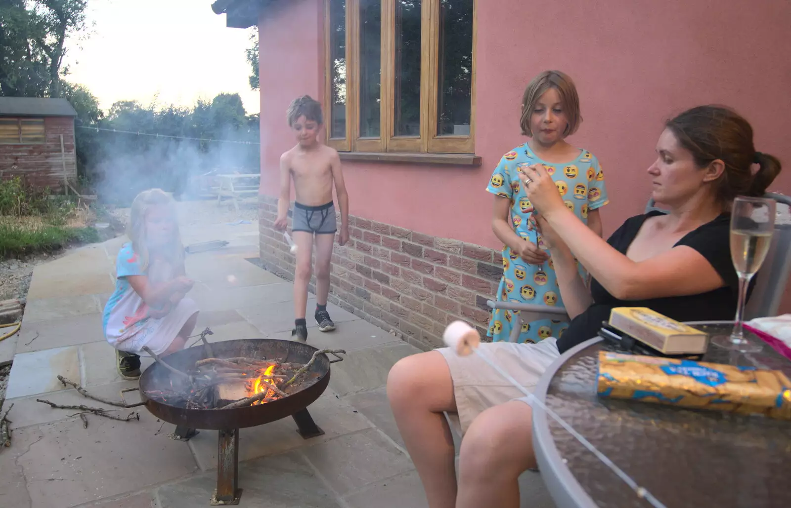 It's marshmallow time, from Isobel's Choral Flash Mob, Norwich, Norfolk - 17th June 2017