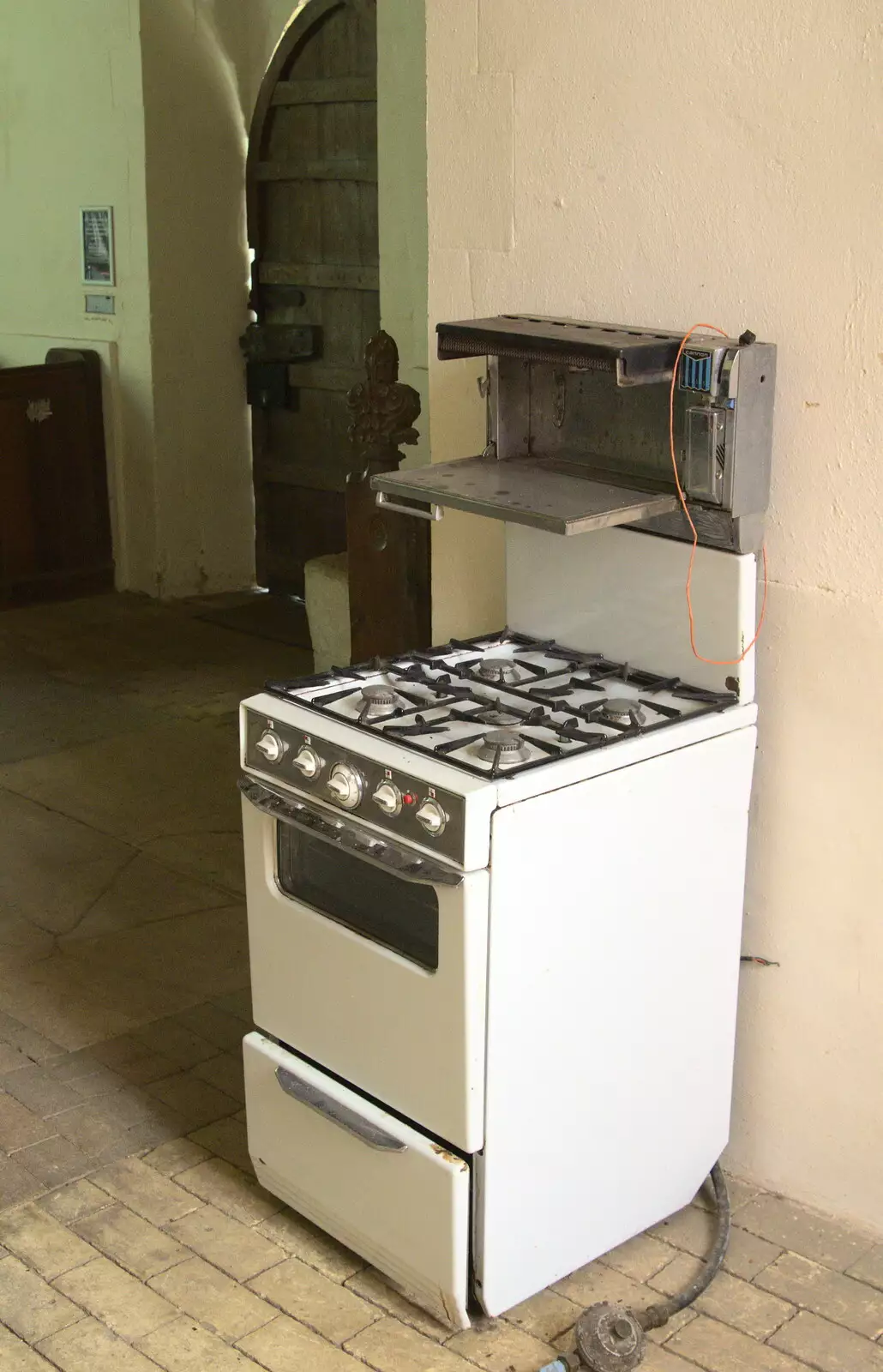 The abandoned cooker is still there, from Camping at Dower House, West Harling, Norfolk - 1st July 2017