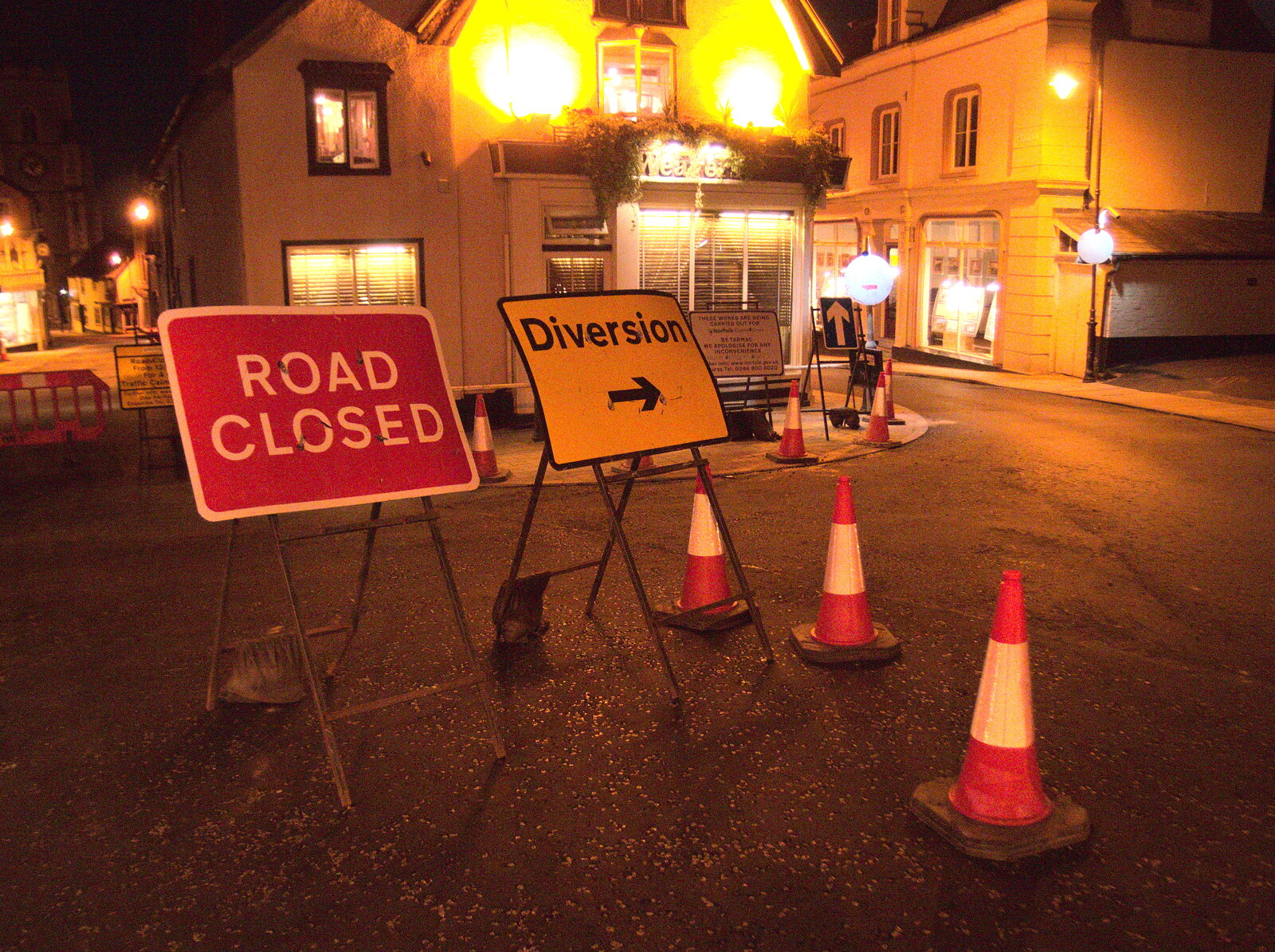St. Nicholas Street is closed off from The BSCC at the Victoria and The Grain Beer Festival, Diss, Norfolk - 8th July 2017