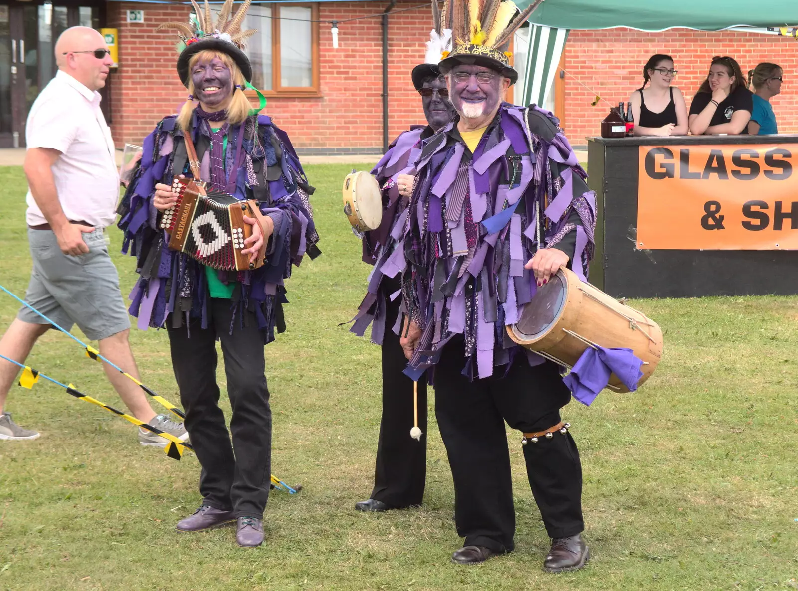 Musical accompaniment, from The Humpty Dumpty Beer Festival, Reedham, Norfolk - 22nd July 2017