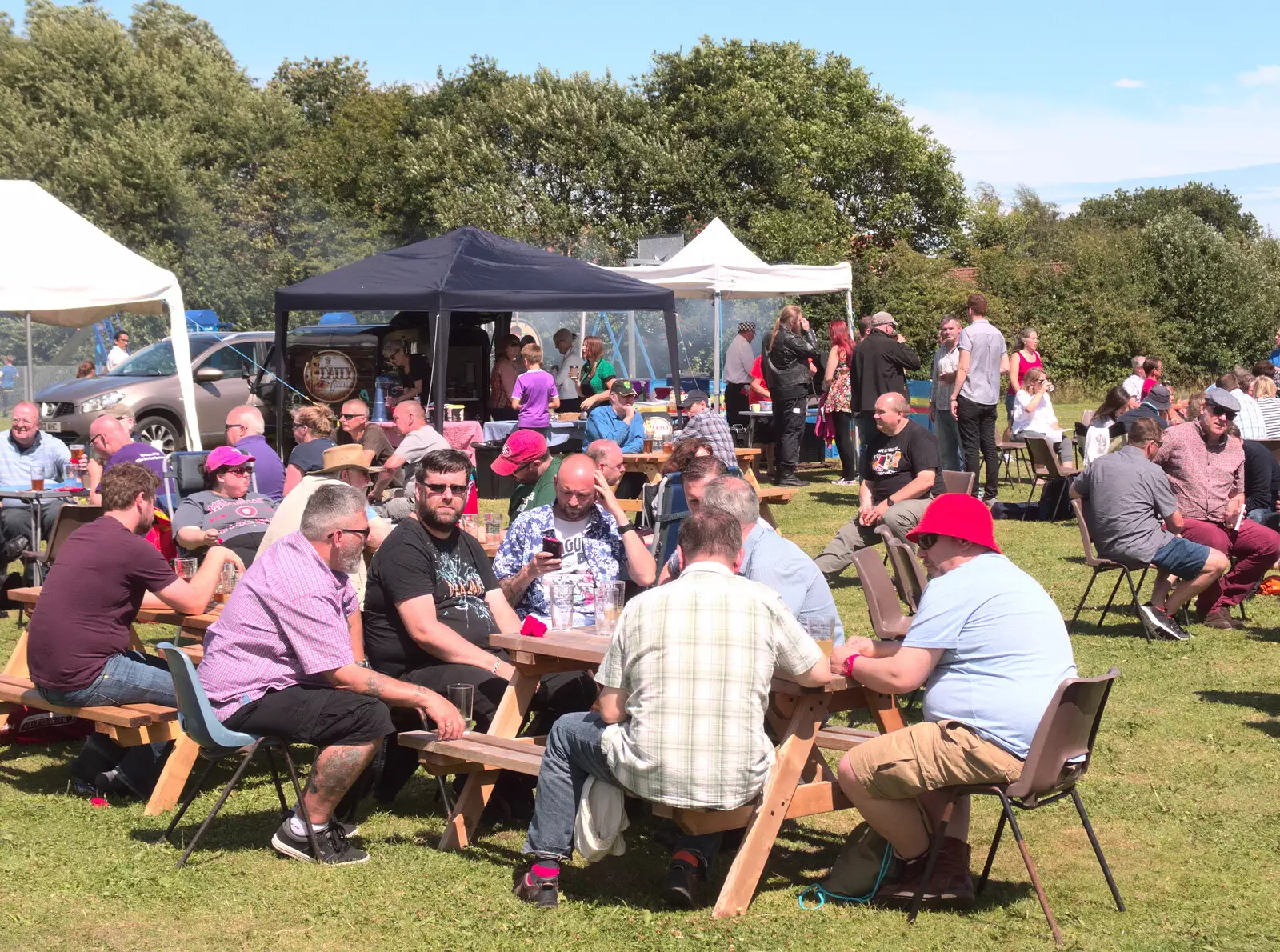 The festival fills up towards the afternoon, from The Humpty Dumpty Beer Festival, Reedham, Norfolk - 22nd July 2017