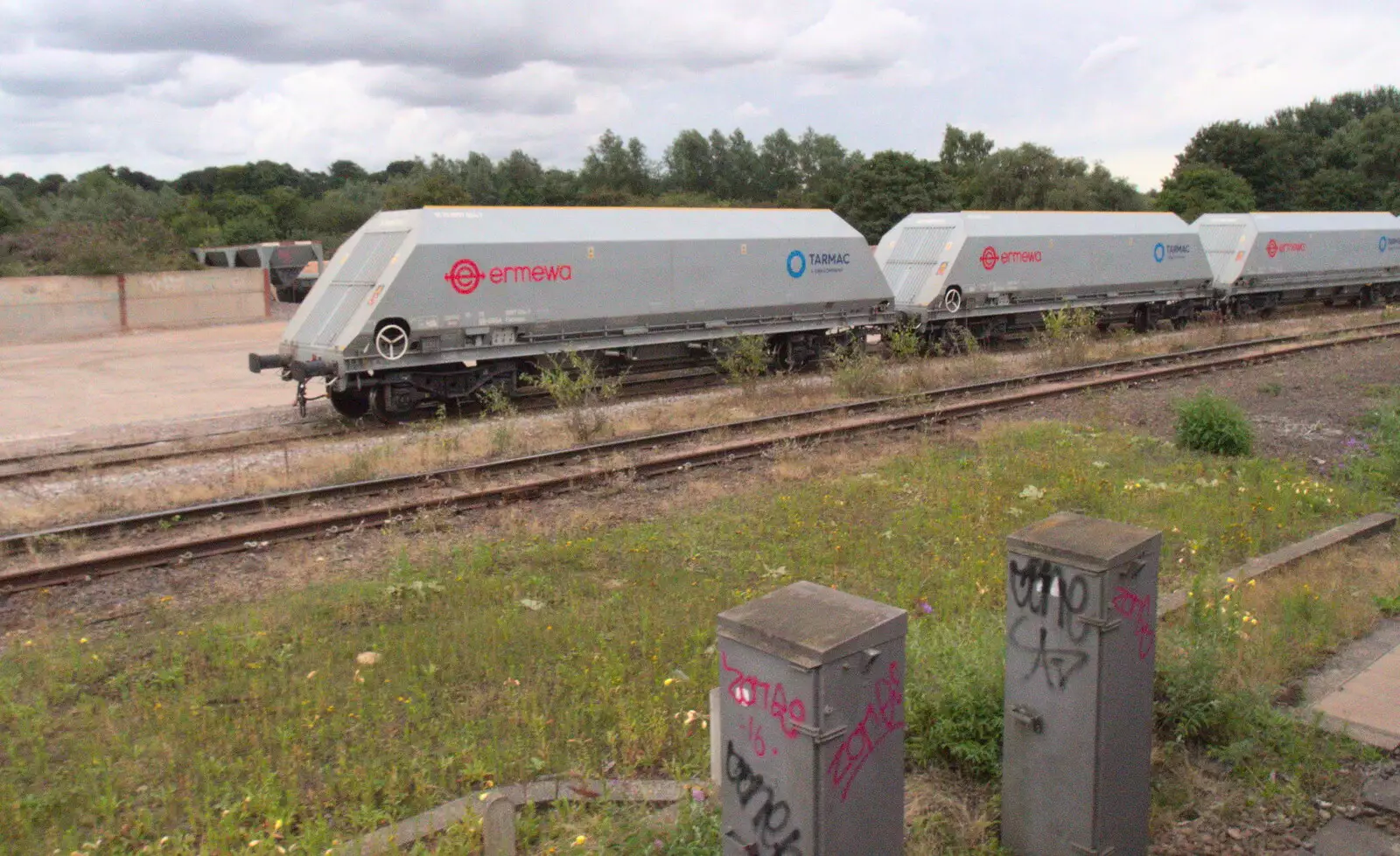 Aggregate bulk wagons, from The Humpty Dumpty Beer Festival, Reedham, Norfolk - 22nd July 2017