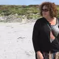 Da Wheeze does her great 'post punk' thing, Staigue Fort and the Beach, Kerry, Ireland - 2nd August 2017