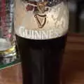 Nosher's pint of Guinness, Minard Beach and Ceol Agus Craic, Lios Póil, Kerry - 6th August 2017