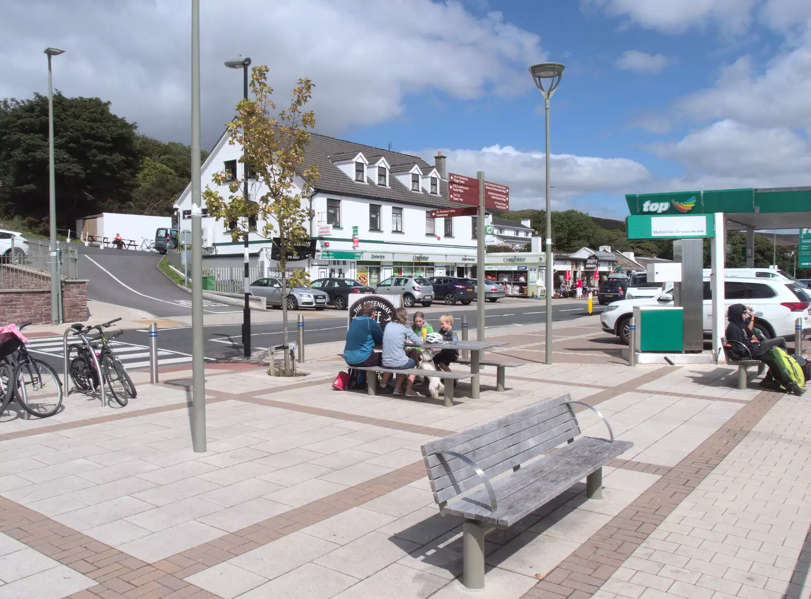 A Mulranny shop and petrol station, from A Bike Ride to Mulranny, County Mayo, Ireland - 9th August 2017