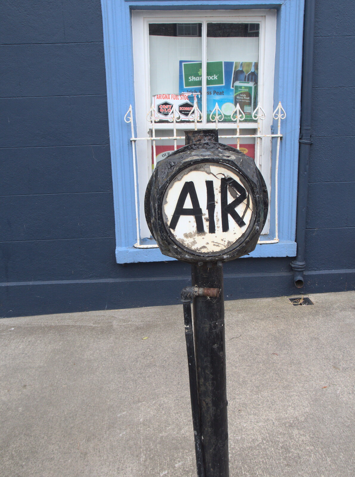 Vintage air line at the Strokestown Texaco from From Achill to Strokestown, Mayo and Roscommon, Ireland - 10th August 2017