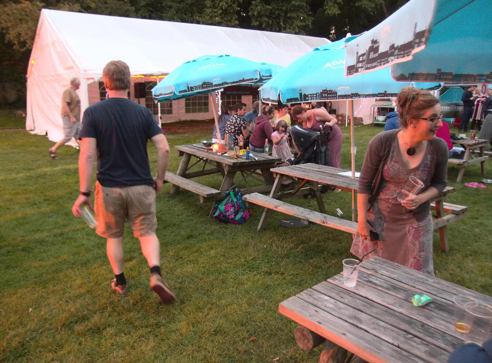 Marc goes off for more beer, from The BSCC at Yaxley and the Hoxne Beer Festival, Suffolk - 31st August 2017