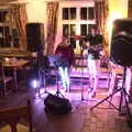 A singing duo, The BSCC at Yaxley and the Hoxne Beer Festival, Suffolk - 31st August 2017