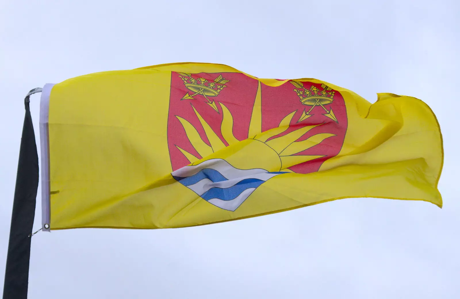 The rarely-seen Suffolk County flag, from The Tour of Britain Does Eye, Suffolk - 8th September 2017