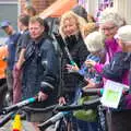 The crowd is ready with inflatable beaters, The Tour of Britain Does Eye, Suffolk - 8th September 2017