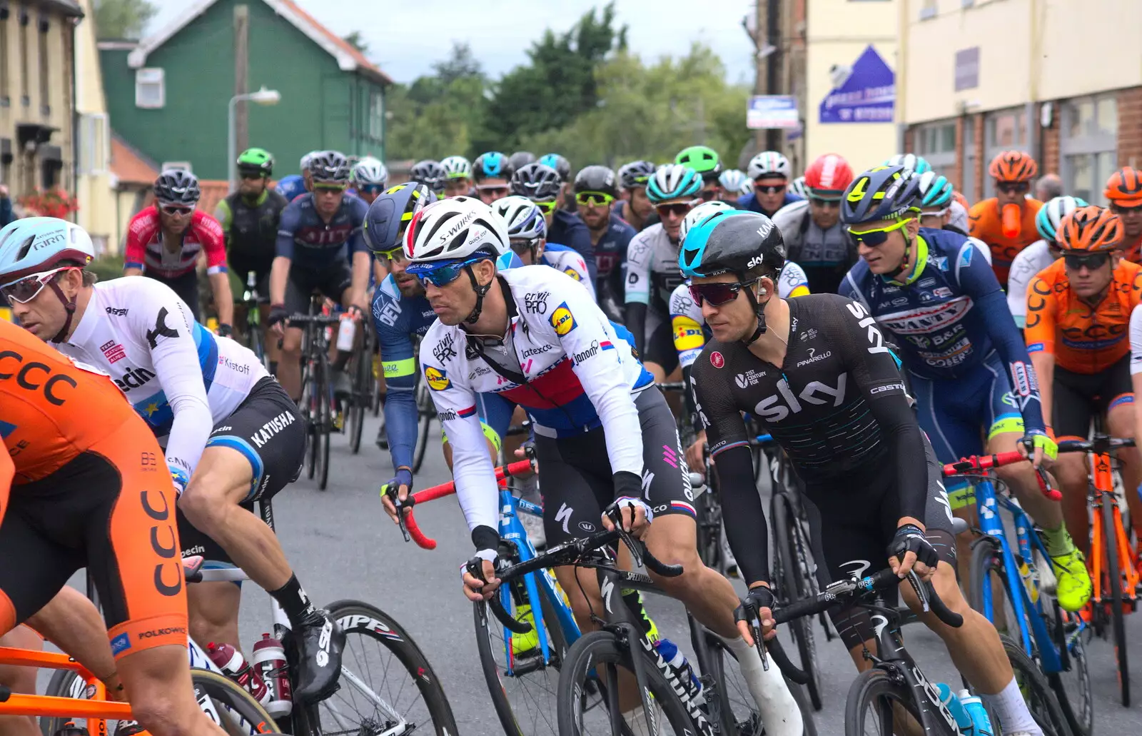 Team Sky, from The Tour of Britain Does Eye, Suffolk - 8th September 2017