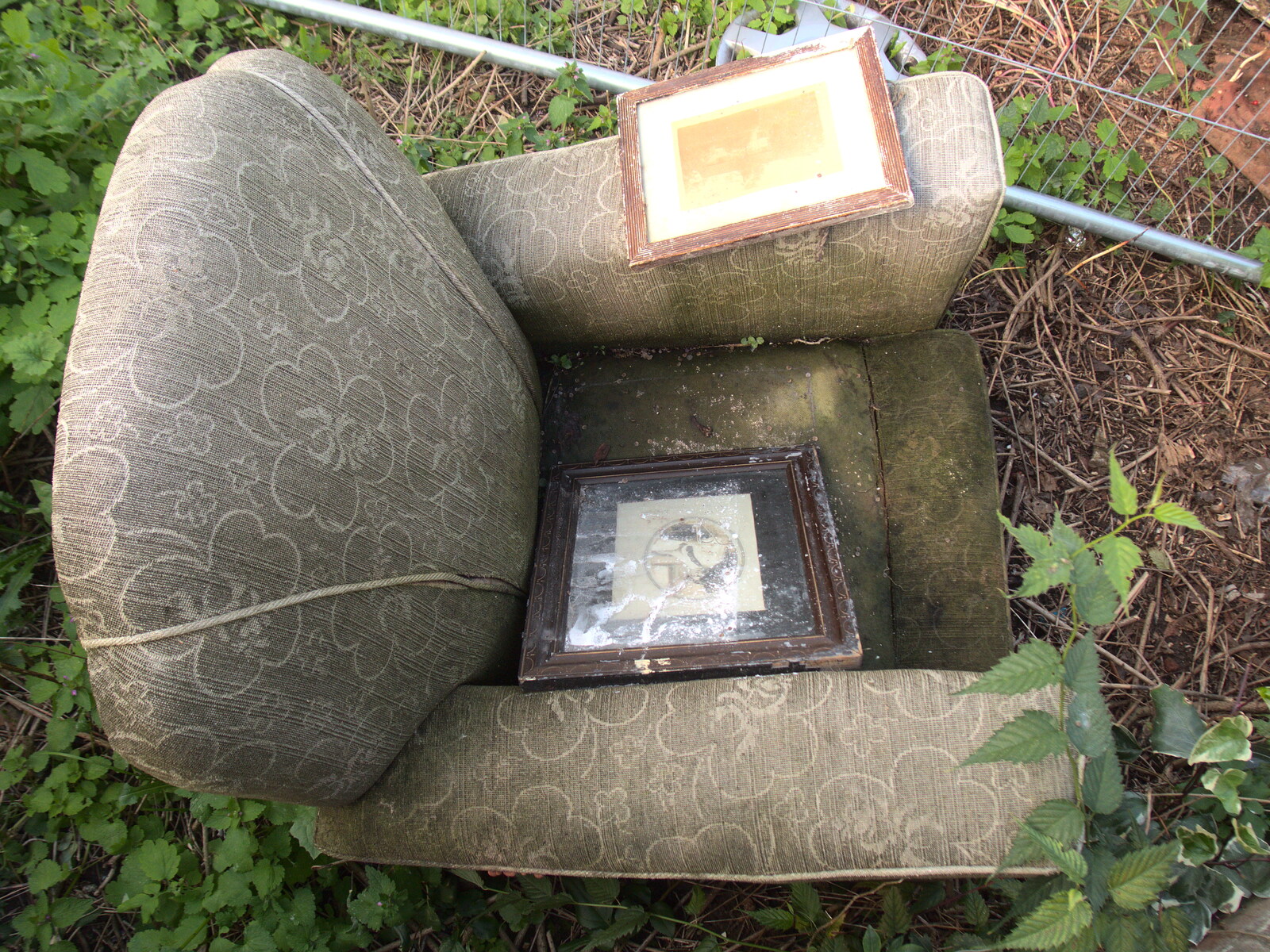 An old armchair, with a couple of framed pictures from A Summer Fete, Palgrave, Suffolk - 10th September 2017