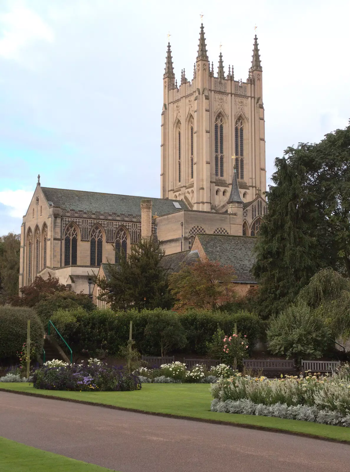 The cathedral, seen from Abbey Gardens, from Ploughing and Pizza, Thrandeston and Bury St. Edmunds, Suffolk - 17th September 2017