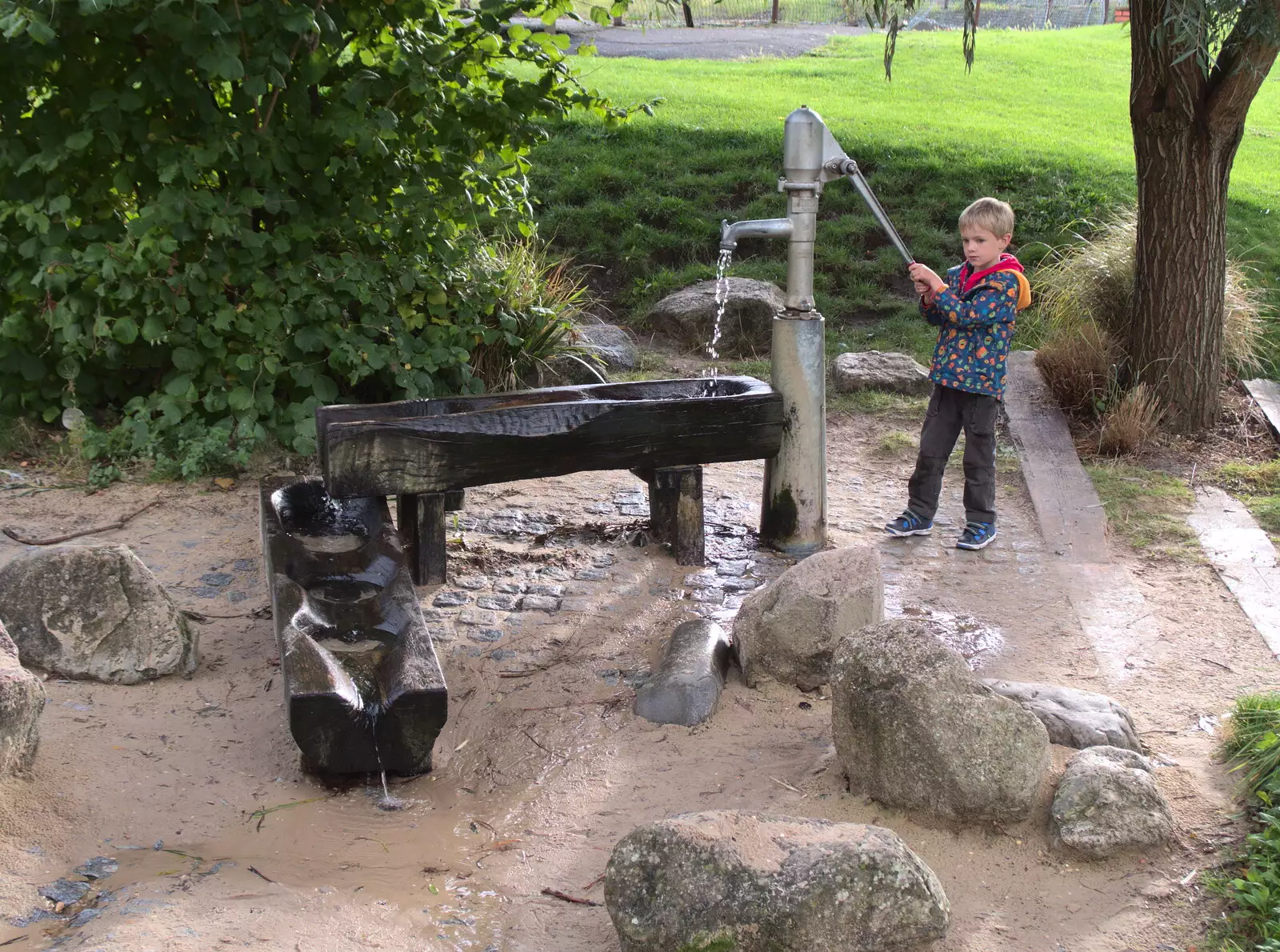 Harry's enjoying the water pump in Abbey Gardens, from Ploughing and Pizza, Thrandeston and Bury St. Edmunds, Suffolk - 17th September 2017