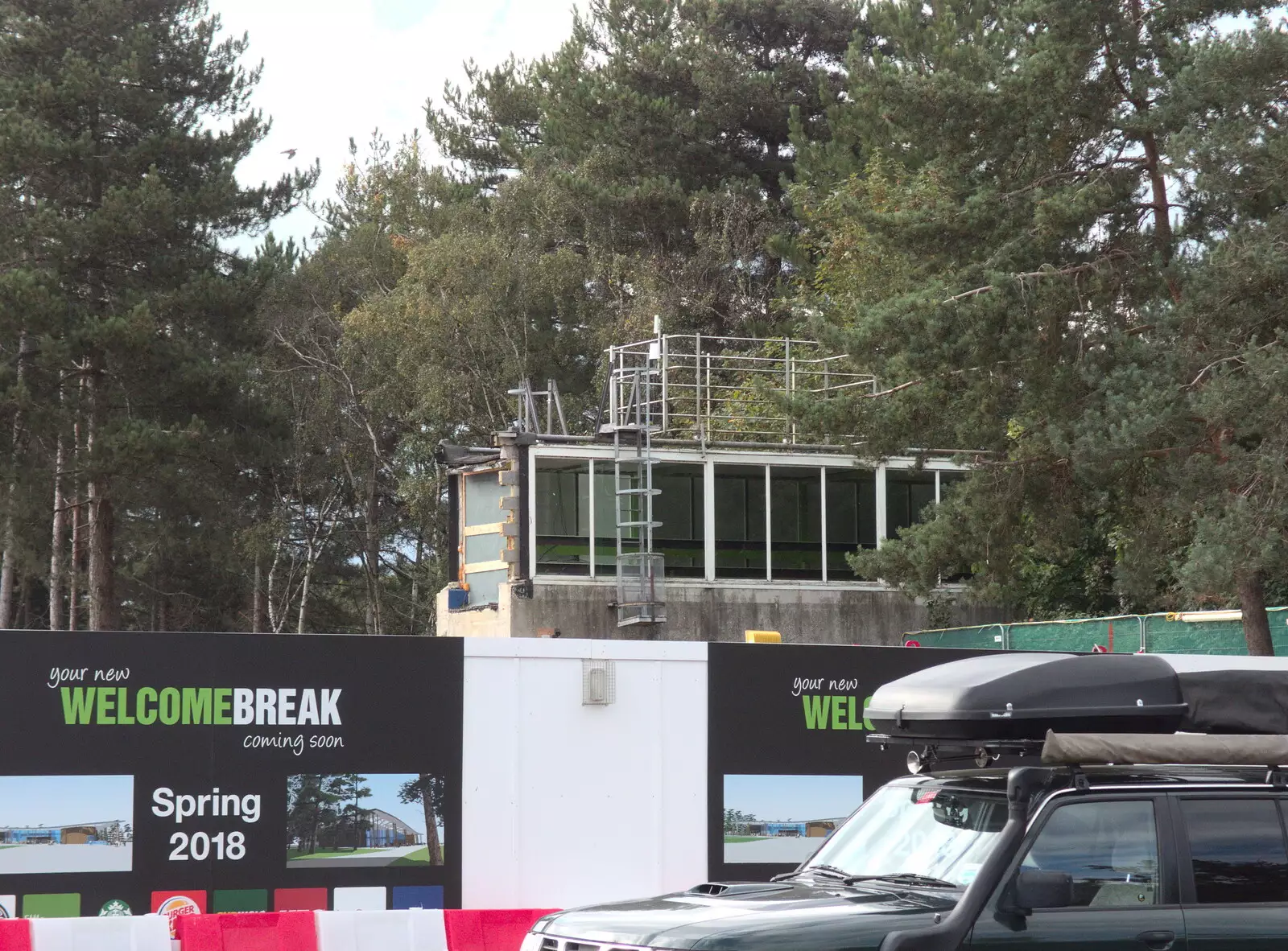 The southbound Fleet Services is demolished, from Grandmother's Wake, Winkton, Christchurch, Dorset - 18th September 2017