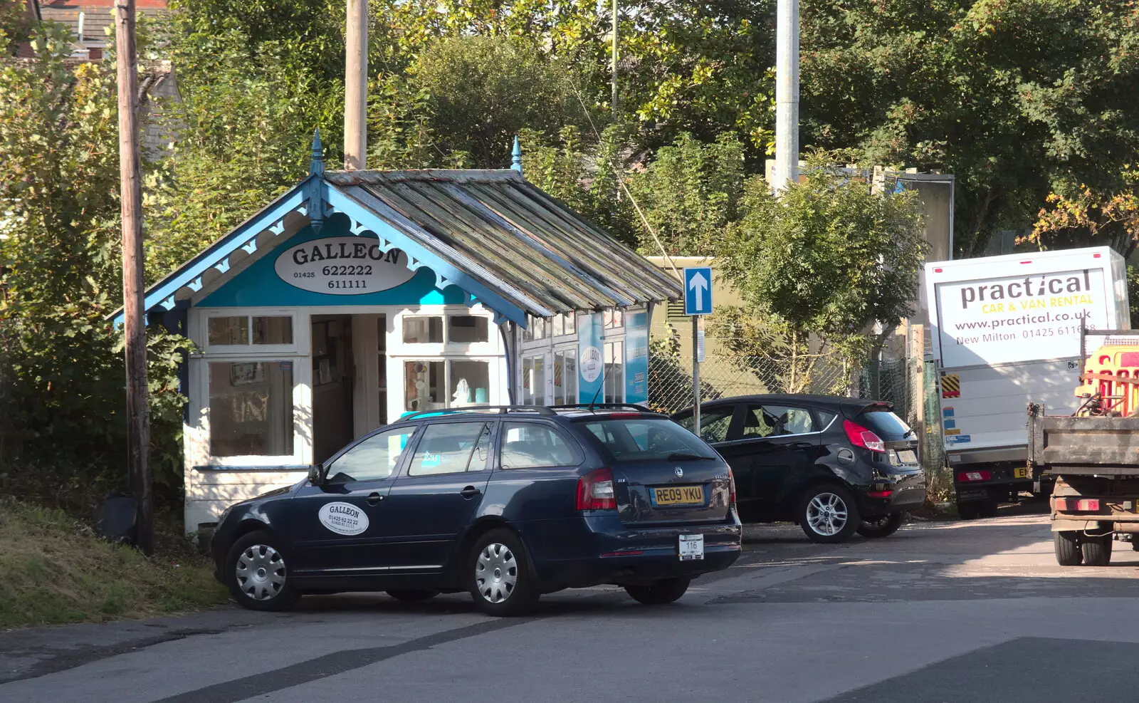 Galleon Taxis' hut in the station car park, from Grandmother's Wake, Winkton, Christchurch, Dorset - 18th September 2017