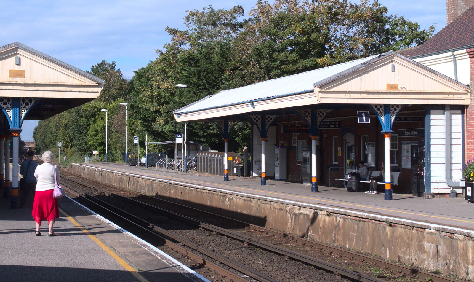 The platform shelters at New Milton from Grandmother's Wake, Winkton, Christchurch, Dorset - 18th September 2017