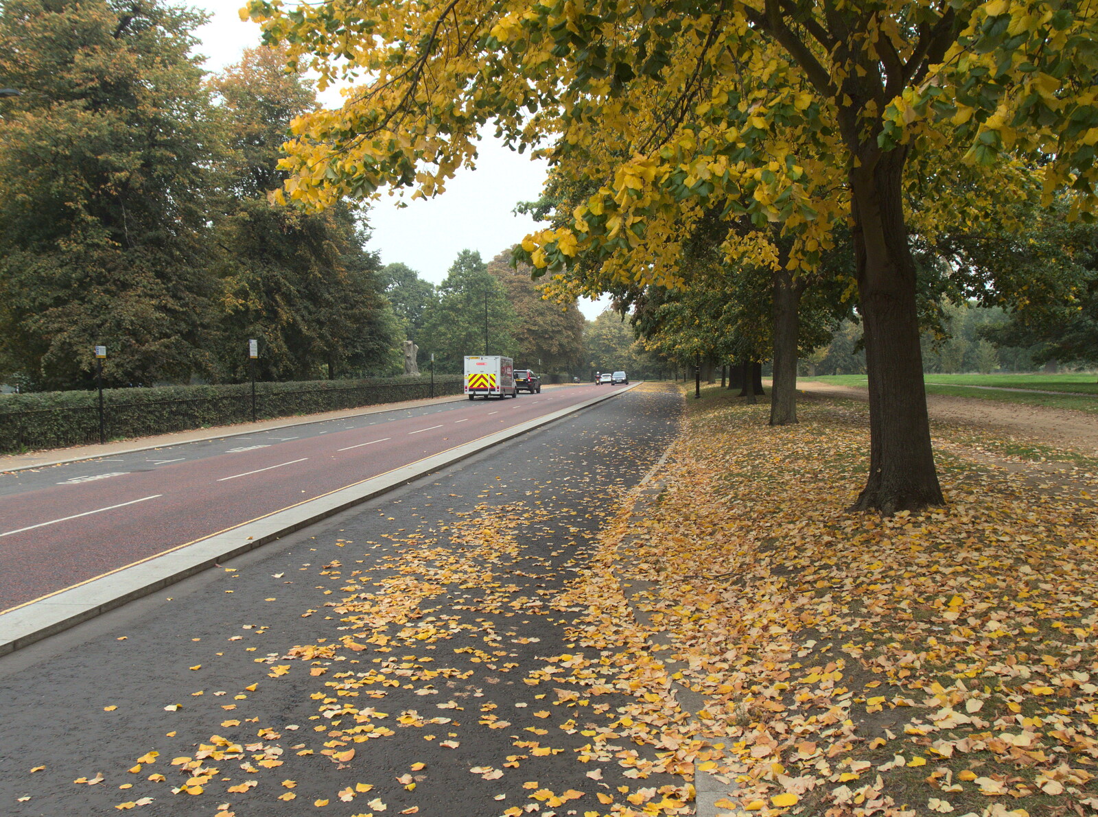 West Carriage Drive in Hyde Park from Hyde Park and Carpets, London and Diss - 20th September 2017