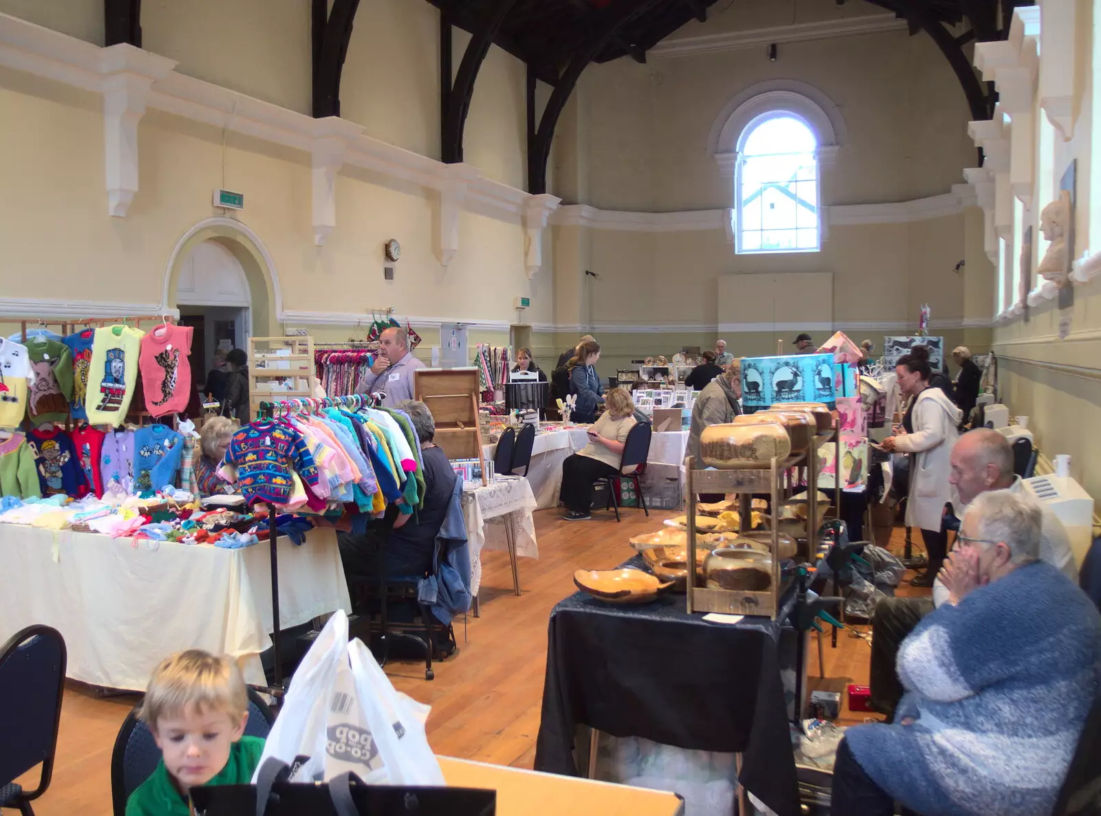 There's a craft market going on at the Town Hall, from Hyde Park and Carpets, London and Diss - 20th September 2017