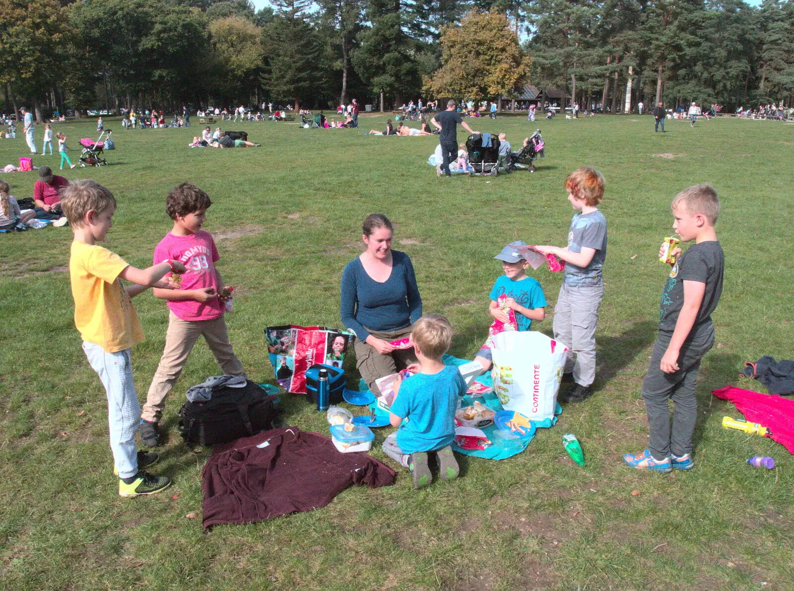 Isobel manages the picnic, from Fred Goes Ape, High Lodge, Brandon, Suffolk - 24th September 2017