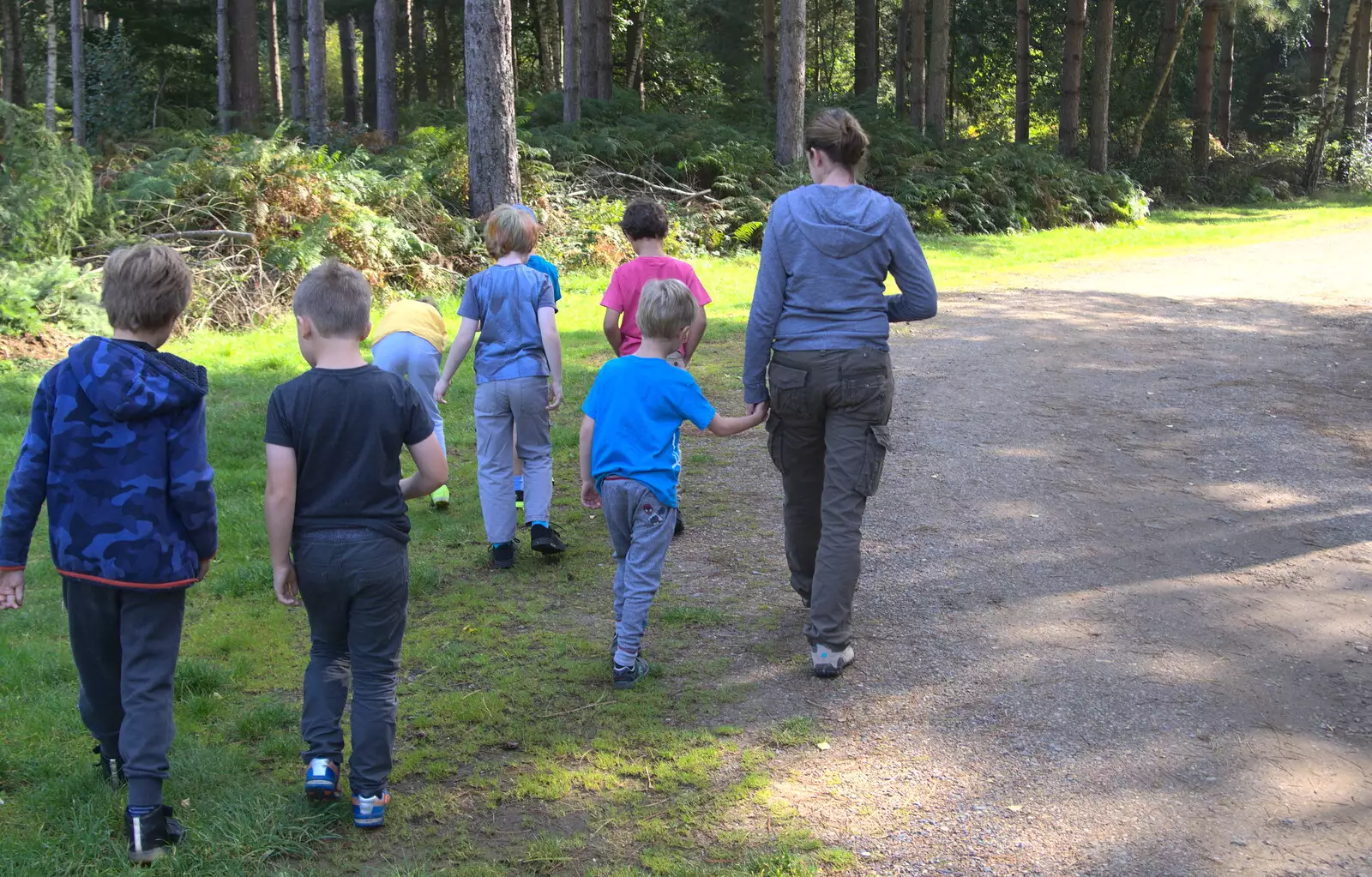 Isobel leads Harry and the boys off to the woods, from Fred Goes Ape, High Lodge, Brandon, Suffolk - 24th September 2017