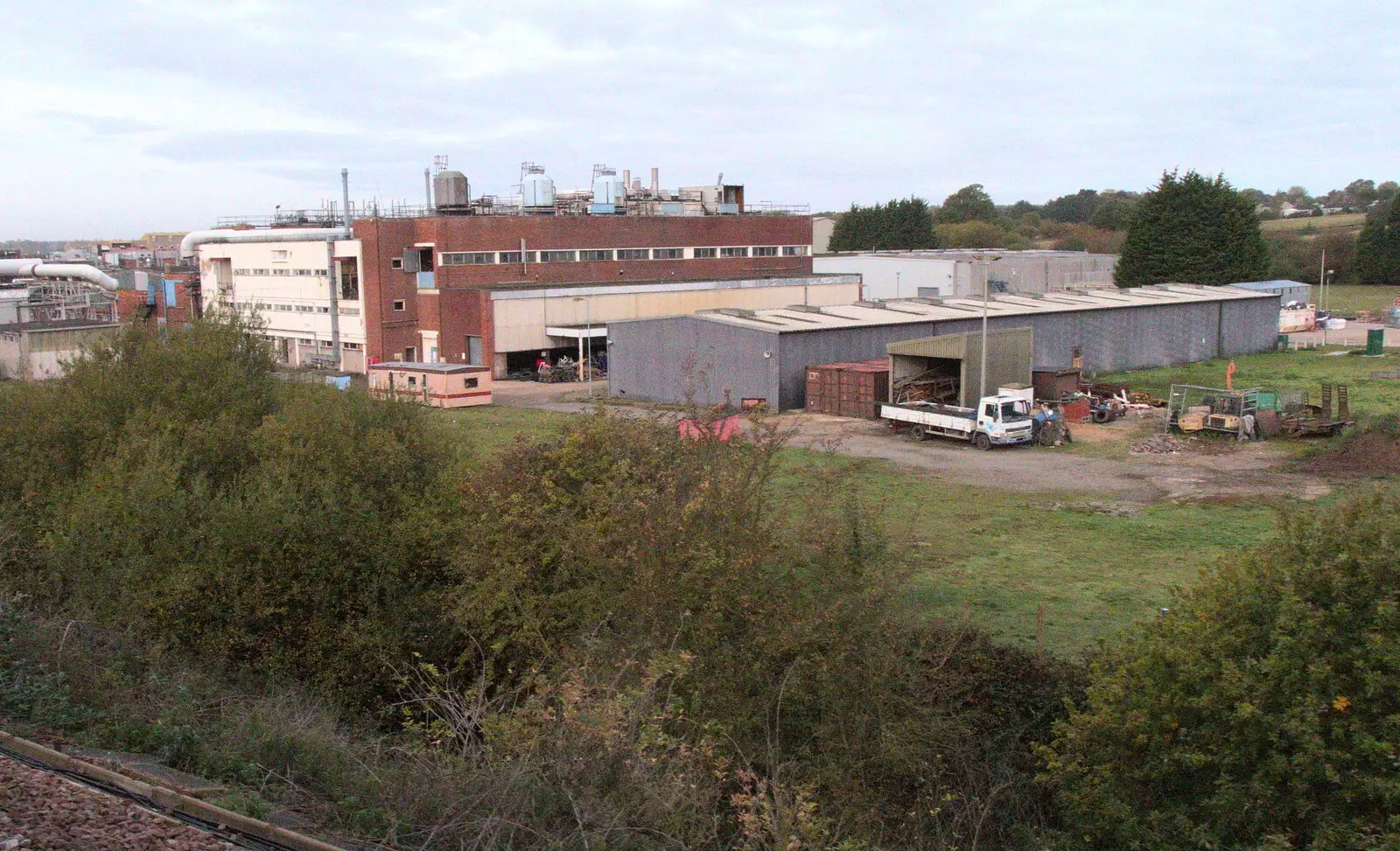 The former Wardle-Storey factory in Brantham, from Public Service Broadcasting at the UEA and some Dereliction, Norwich and Brantham - 14th October 2017