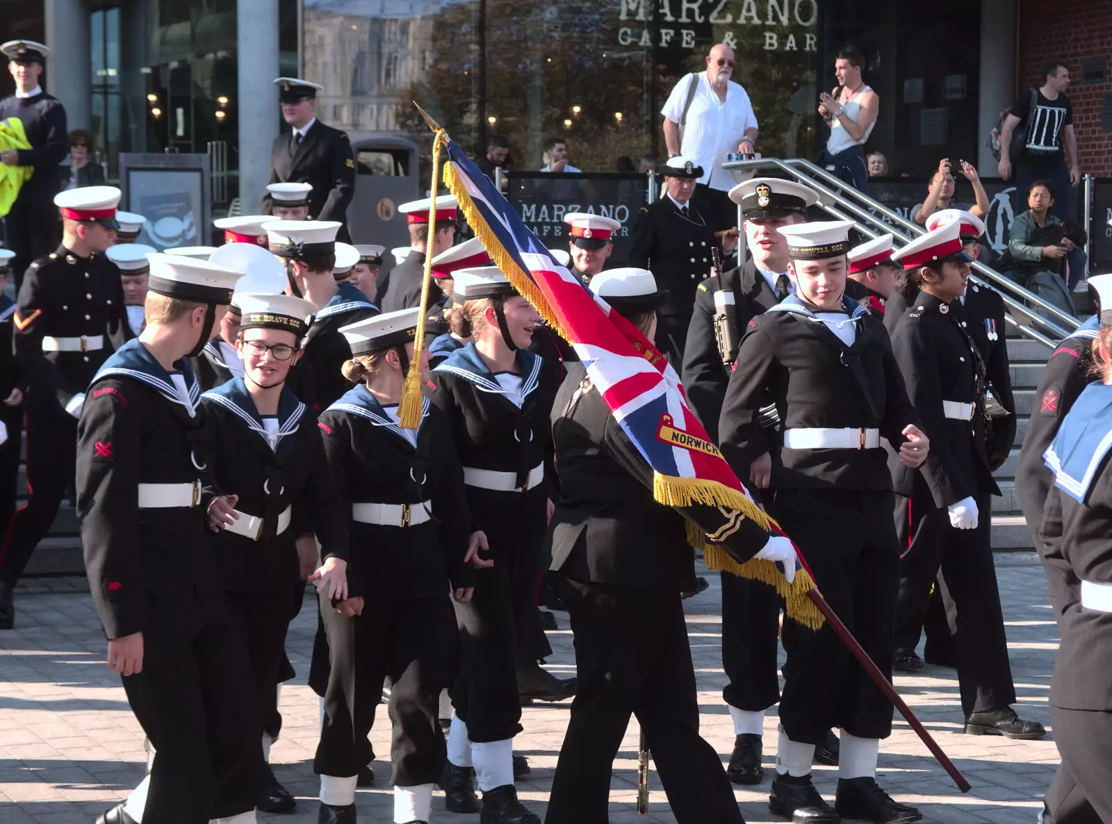 The group breaks up, from Trafalgar Day and Pizza, Norwich, Norfolk - 15th October 2017